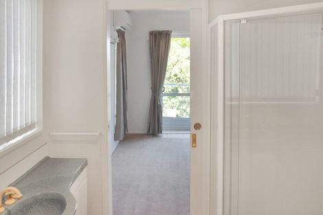 Photo of property in 1 Harry Ell Drive, Cashmere, Christchurch, 8022