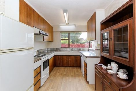 Photo of property in 37 Turakina Street, Merrilands, New Plymouth, 4312