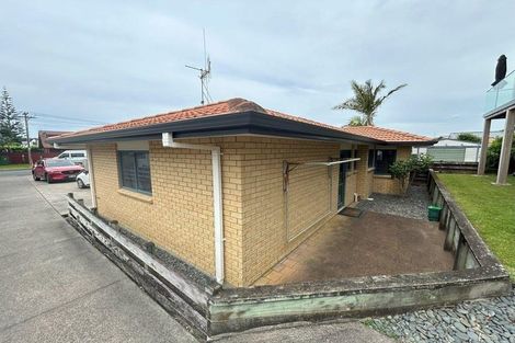 Photo of property in 65a Percy Road, Papamoa Beach, Papamoa, 3118