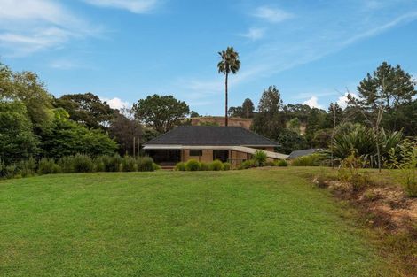 Photo of property in 13 Yelash Road, Massey, Auckland, 0614