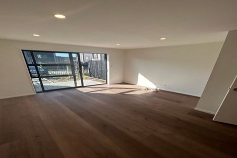 Photo of property in 22 Jabuka Street, Glen Eden, Auckland, 0602