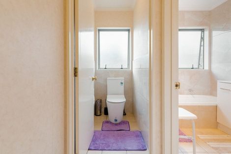 Photo of property in 9 Hawkley Close, Flat Bush, Auckland, 2019