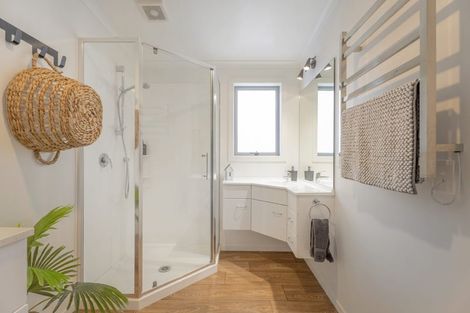 Photo of property in 3 Voyager Place, Cooks Beach, Whitianga, 3591