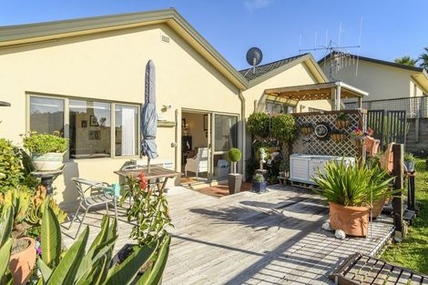 Photo of property in 2/41 Manchester Way, Judea, Tauranga, 3110