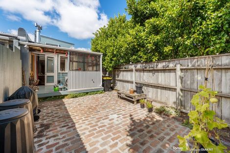 Photo of property in 56 Owen Street, Newtown, Wellington, 6021