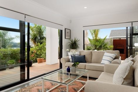 Photo of property in 33 Benmore Crescent, Pyes Pa, Tauranga, 3112