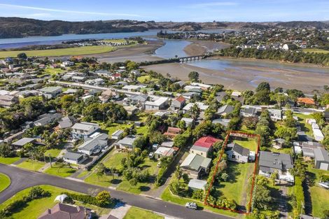 Photo of property in 20 Smith Street, Raglan, 3225