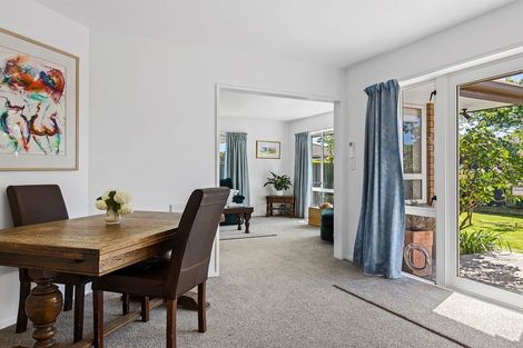 Photo of property in 42 Grimseys Road, Redwood, Christchurch, 8051