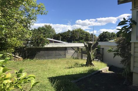 Photo of property in 21 Oteha Valley Road, Northcross, Auckland, 0632