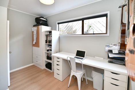 Photo of property in 73b Vipond Road, Stanmore Bay, Whangaparaoa, 0932