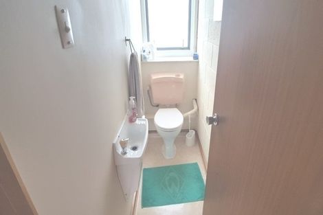 Photo of property in 2/227 Tamaki Drive, Kohimarama, Auckland, 1071