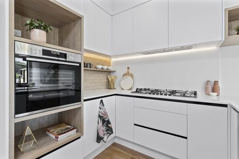 Photo of property in 70 Ashley Avenue, Long Bay, Auckland, 0630