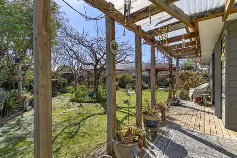 Photo of property in 13 Tararua Crescent, Carterton, 5713