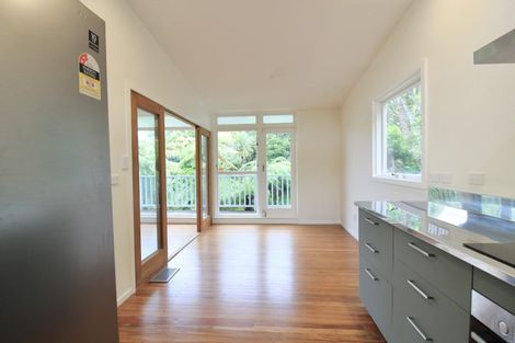 Photo of property in 72 Clark Street, Khandallah, Wellington, 6035