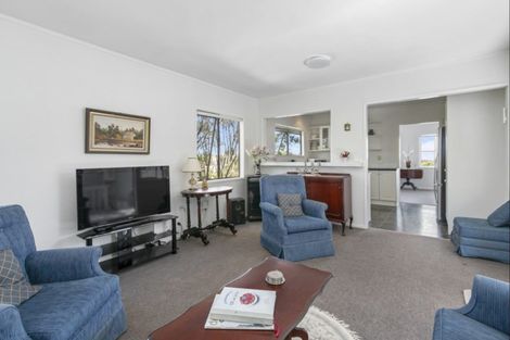 Photo of property in 10 Evan Street, Belmont, Auckland, 0622