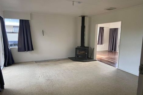 Photo of property in 47 Kimberley Grove, Westbrook, Palmerston North, 4412