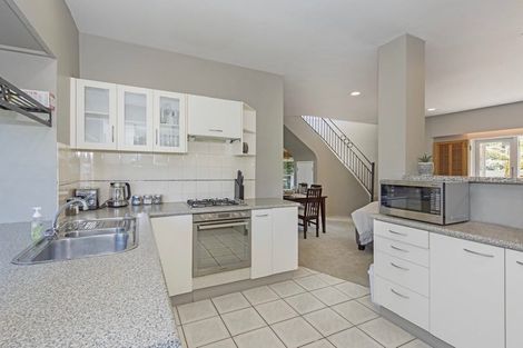Photo of property in 4/2 Atkin Avenue, Mission Bay, Auckland, 1071