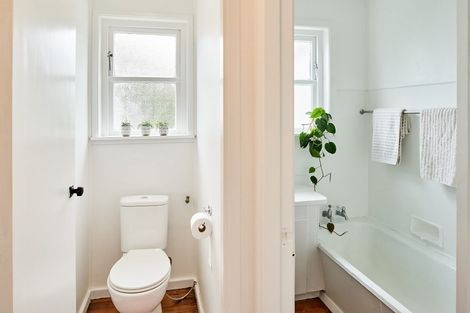 Photo of property in 9 Hunter Street, Taita, Lower Hutt, 5011