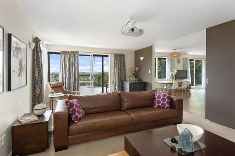 Photo of property in 8 Errol Lane, Huntsbury, Christchurch, 8022