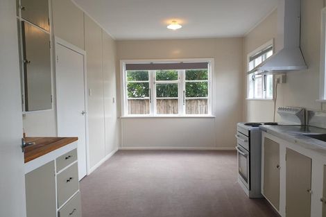 Photo of property in 10/8 Compton Crescent, Taita, Lower Hutt, 5011