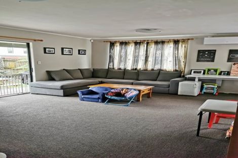 Photo of property in 9a Dowding Street, Melville, Hamilton, 3206