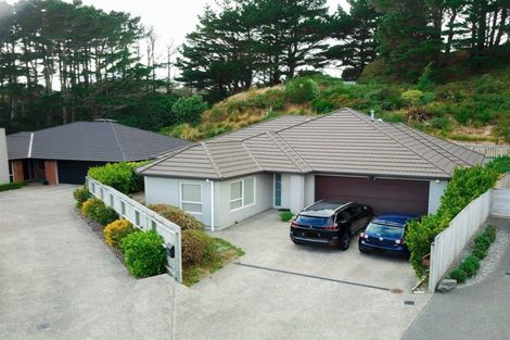 Photo of property in 43 Winsley Terrace, Churton Park, Wellington, 6037