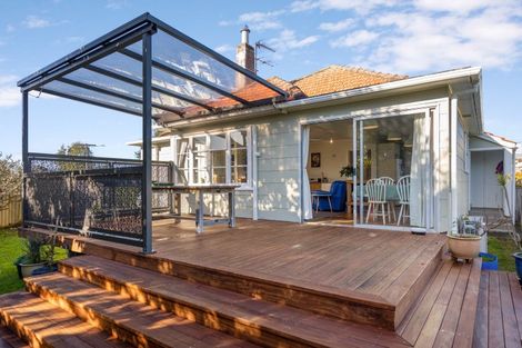 Photo of property in 13 Raleigh Street, Vogeltown, New Plymouth, 4310