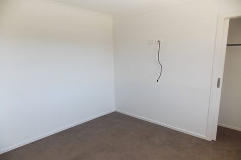 Photo of property in 64 Golders Road, Elderslea, Upper Hutt, 5018