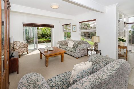 Photo of property in 14 Winslow Heights, Pahurehure, Papakura, 2113
