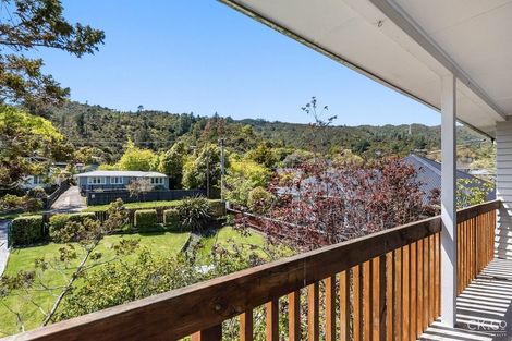 Photo of property in 76 Horoeka Street, Stokes Valley, Lower Hutt, 5019