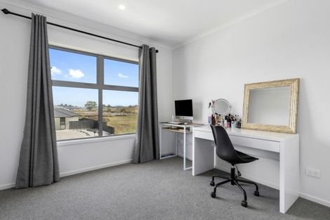 Photo of property in 1/46 North Ridge Drive, Rototuna North, Hamilton, 3281