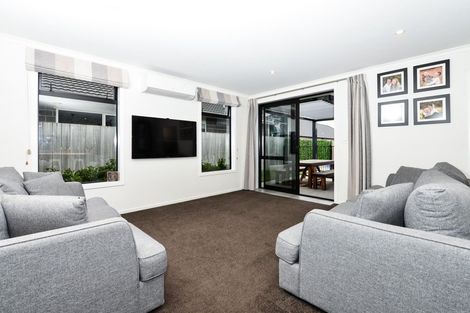 Photo of property in 6 Helen June Avenue, Flagstaff, Hamilton, 3210