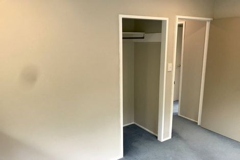 Photo of property in 92 Thurleigh Grove, Karori, Wellington, 6012