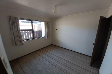 Photo of property in 18 Cutfield Road, New Plymouth, 4310