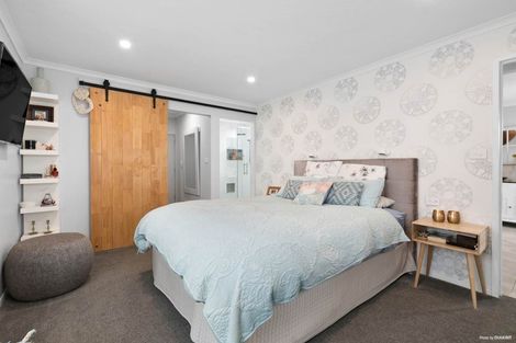 Photo of property in 31 Rosario Crescent, Red Beach, 0932