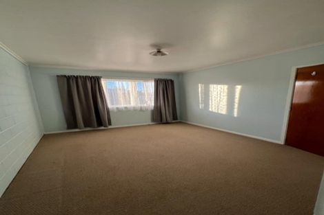 Photo of property in 3 Norman Spencer Drive, Papatoetoe, Auckland, 2104