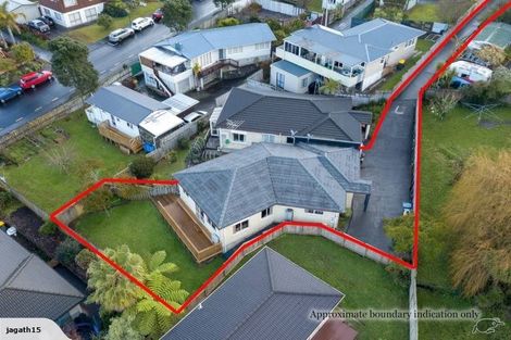 Photo of property in 25c Buscomb Avenue, Henderson, Auckland, 0610
