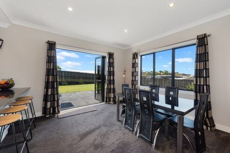 Photo of property in 16 Rigg Place, Flagstaff, Hamilton, 3210