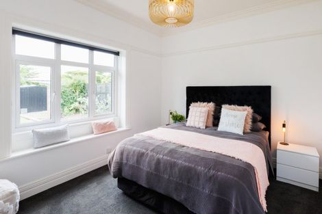 Photo of property in 32 Manson Street, Terrace End, Palmerston North, 4410