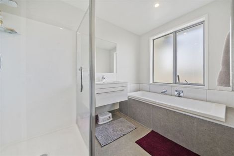 Photo of property in 8 Muirhill Place, Pokeno, 2402