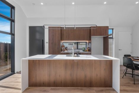 Photo of property in 3 Tavendale Place, St Albans, Christchurch, 8052