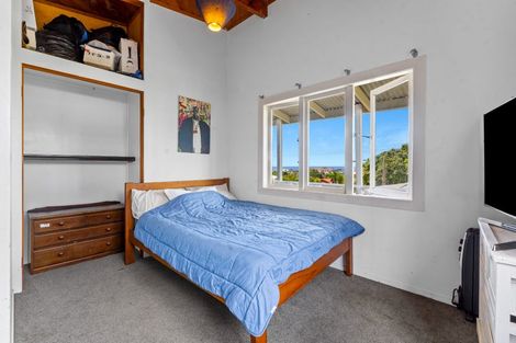 Photo of property in 16 Sea View Road, Leigh, 0985