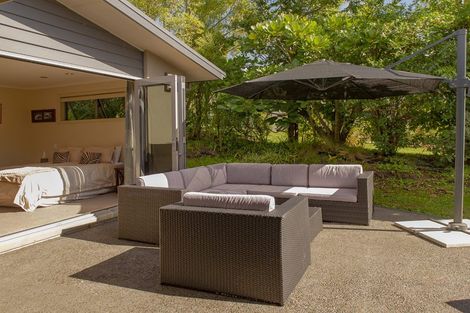 Photo of property in 9 Taunui Place, Cooks Beach, Whitianga, 3591