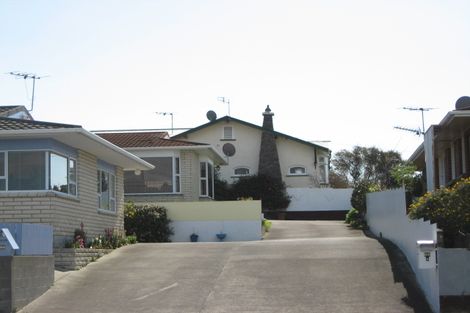 Photo of property in 66 Tukapa Street, Westown, New Plymouth, 4310