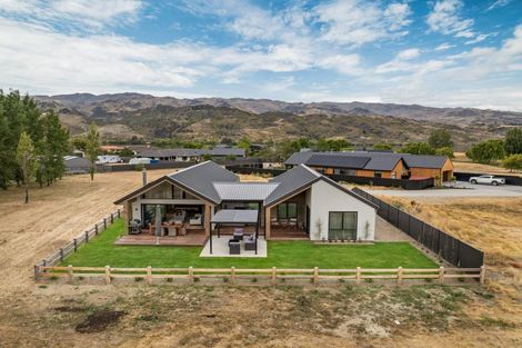 Photo of property in 5d Wakefield Lane, Mount Pisa, Cromwell, 9383