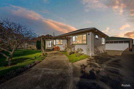 Photo of property in 32 Mcparland Street, Ebdentown, Upper Hutt, 5018