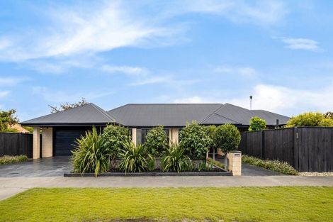 Photo of property in 1 Riverside Lane, Spencerville, Christchurch, 8083