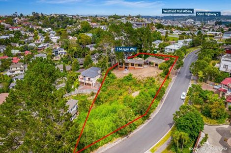 Photo of property in 5 Mulgan Way, Browns Bay, Auckland, 0630