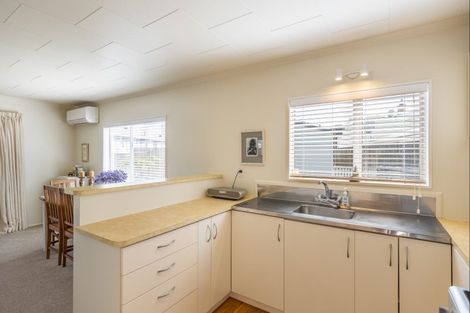 Photo of property in 7a Bedford Street, Fitzroy, New Plymouth, 4312