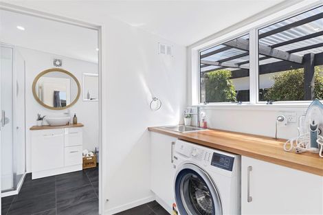 Photo of property in 80 Northcote Road, Northcote, Christchurch, 8052